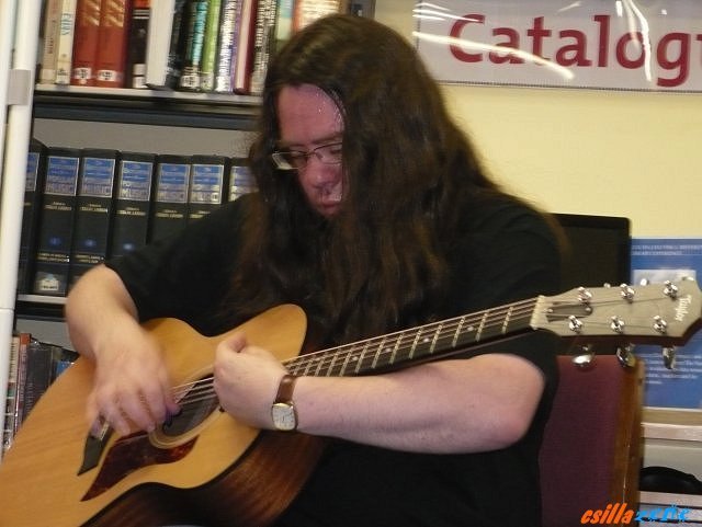 _dave_mchugh_at_rory_gallagher_library5.jpg