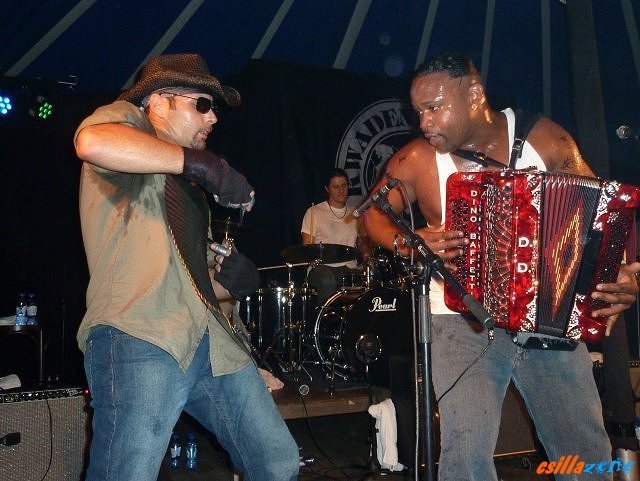 _dwayne_dopsie_and_the_zydeco_hellraisers11.jpg