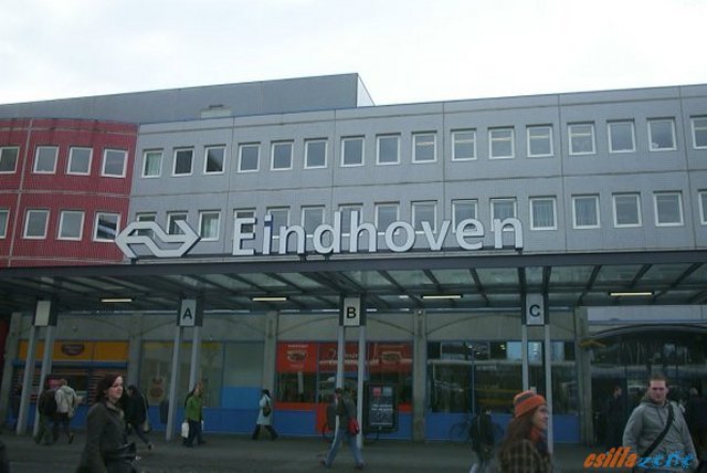 _eindhoven_station.jpg