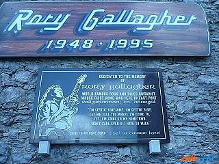 Rory Gallagher emlktbla
